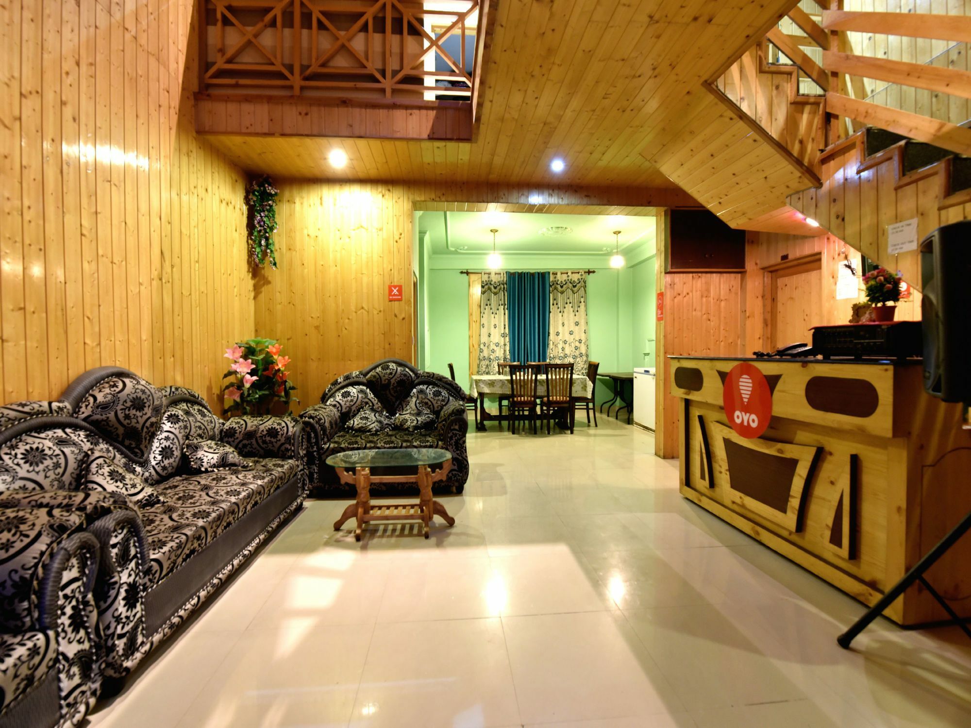 Oyo 11677 Hidden Heaven Manali (Himachal Pradesh)